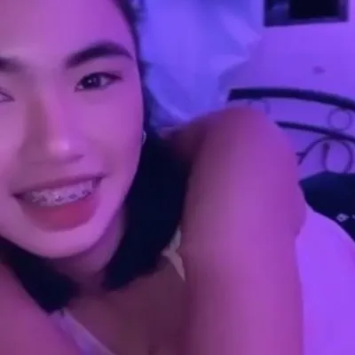 Gusto Ko Lang Naman Magbehave Kaso May Pinakita si Mae