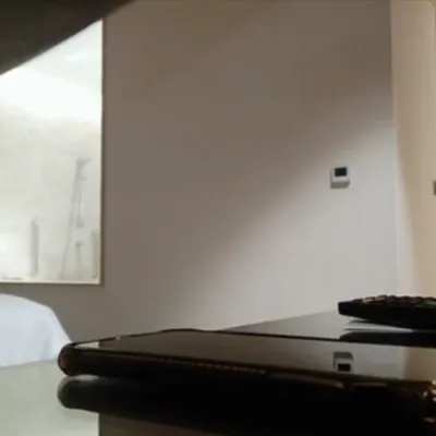 Isang Maswerteng Food Delivery Ang Makakatikim kay Idol Joy